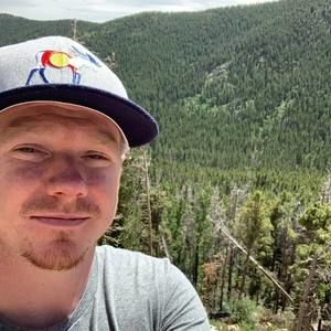 Meet your Posher, Aaron